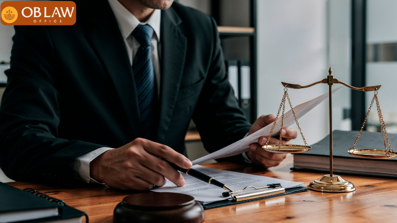 Understand What a Real Estate Lawyer Actually Does